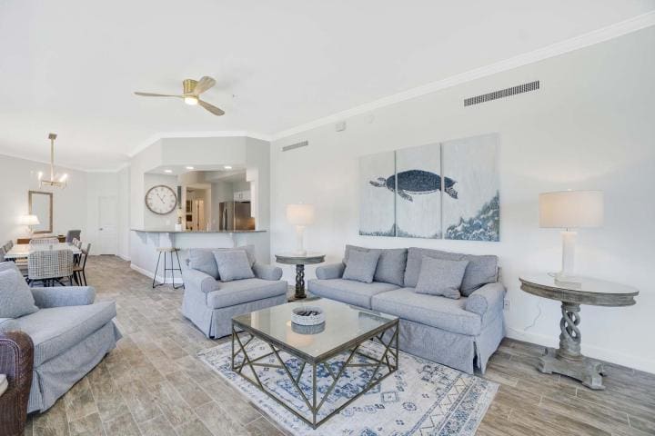 Crystal View 20120220531Beach Condos In Destin0012Miramar Beach Vacation Rentals | Beach Condos in Destin #