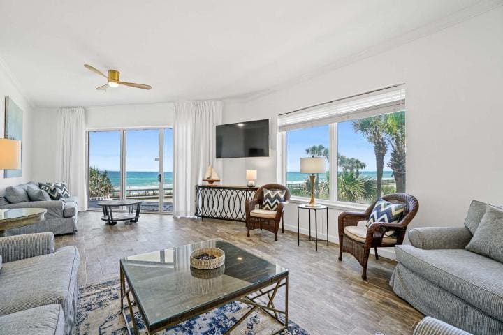 Crystal View 20120220531Beach Condos In Destin0028Miramar Beach Vacation Rentals | Beach Condos in Destin #