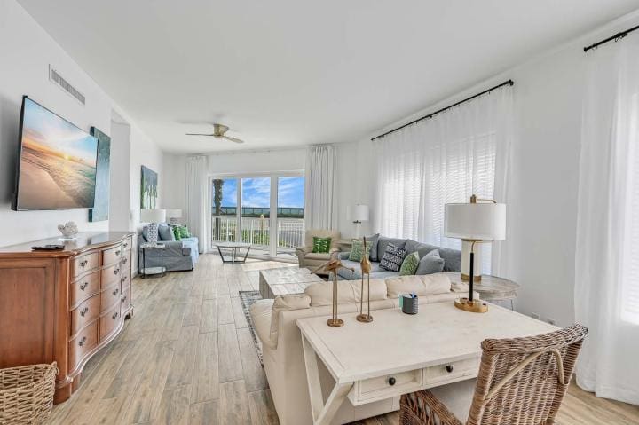 web_101 Crystal View _12 | Beach Condos in Destin #