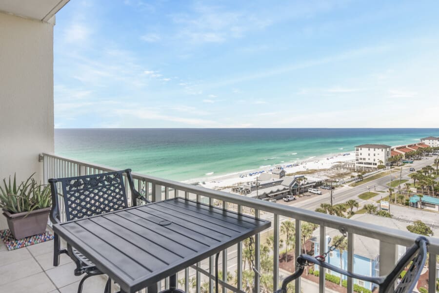 Beach Condos in Destin FL | Book Vacation Rentals Online #Leeward Key Condos