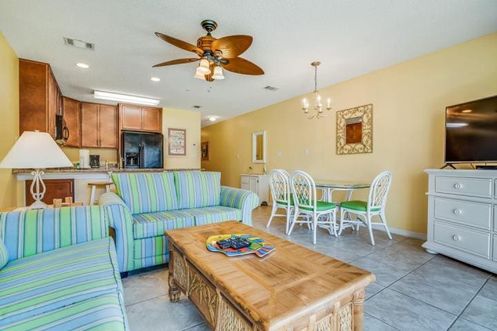 Before Remodel 4106 4 | Beach Condos in Destin #mv 4106 old condo