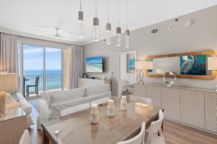 Leeward Key Rentals | Beach Condos in Destin #Best rentals in Miramar Beach