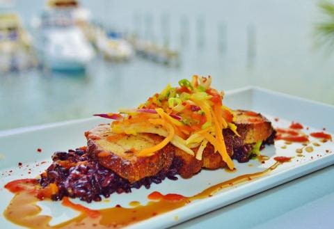 Restaurants Open Thanksgiving in Destin 2024 | Beach Condos in Destin