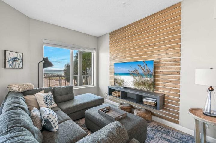 Crystal View 203_9_1920w | Beach Condos in Destin #