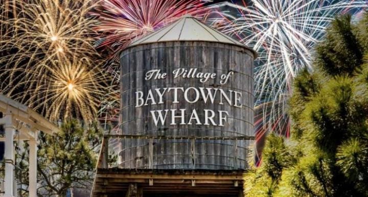 Fireworks Baytowne | Beach Condos in Destin #