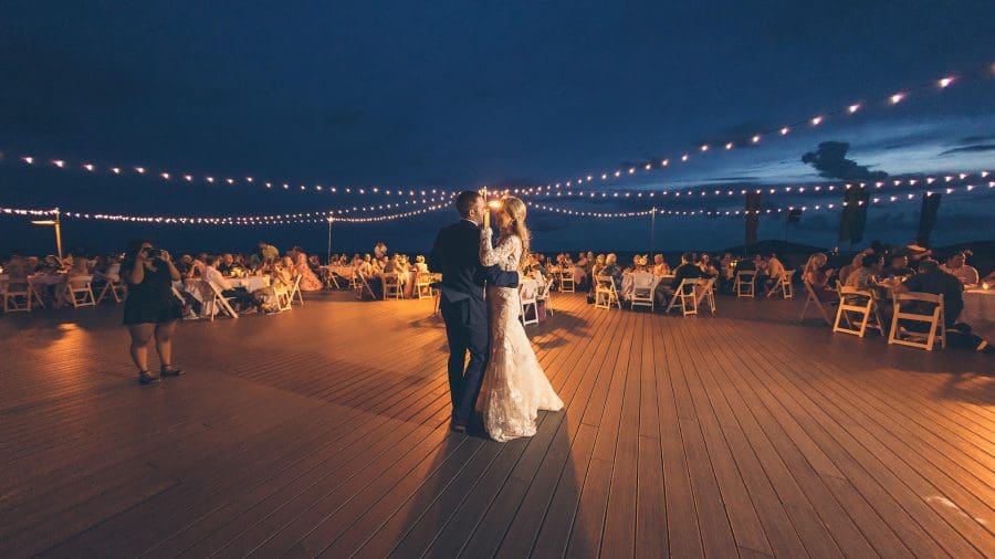 Dream Destination Wedding in Destin Florida | Beach Condos in Destin #
