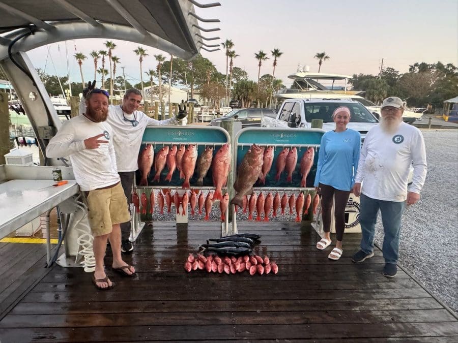 destin-offshore-fishing-charter-catch-5 | Beach Condos in Destin Watersport Activities in Destin | Beach Condos in Destin #